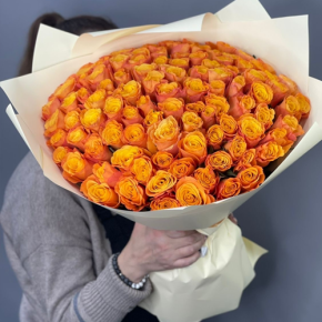 Букет из 101 огненной розы (40 см) в Лобне