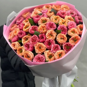 Букет "Лав ю" из 51 пионовидной розы Риджентс парк (60 см) в Лобне