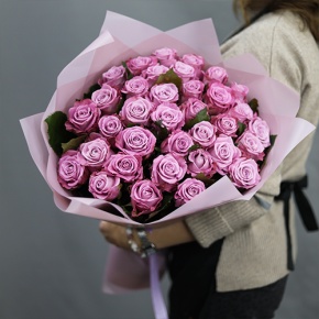 Букет из 35 малиновых роз Меритим (50 см) в Лобне