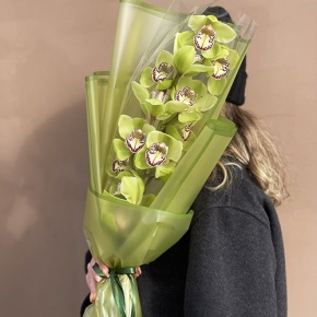 Букет из лаймовой орхидеи в Лобне