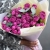 Букет "Малиновый бисквит" из кустовых и пионовидных роз и эвкалипта в Лобне
