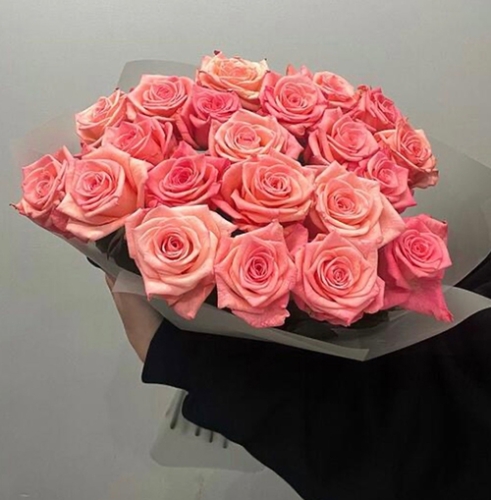 Букет из 21 розовой розы (50 см) в Лобне