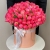 Композиция в шляпной коробке из 113 пионов Корал Шарм в Лобне